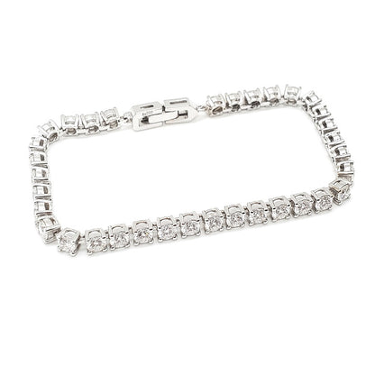 The Ollii - 14k Gold Diamond Bracelet